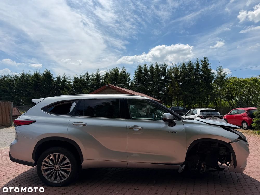 Toyota Highlander 2.5 Hybrid Executive - 31