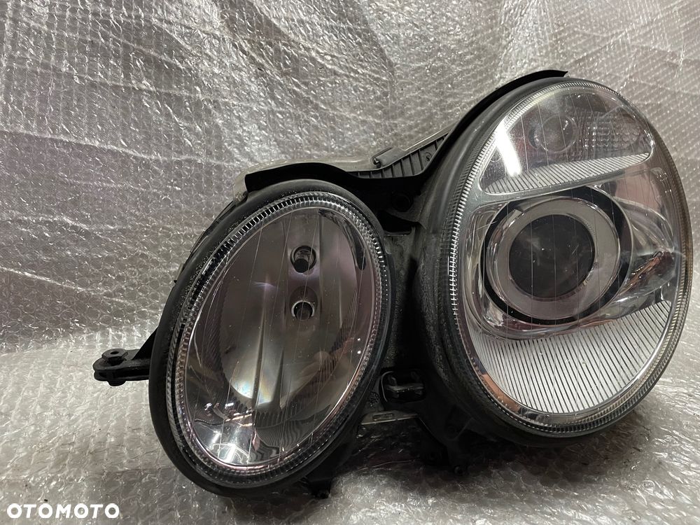 LAMPA LEWA XENON MERCEDES BENZ E KLASA W211 A211 - 2