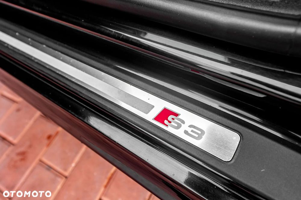 Audi S3 Sportback Standard - 18