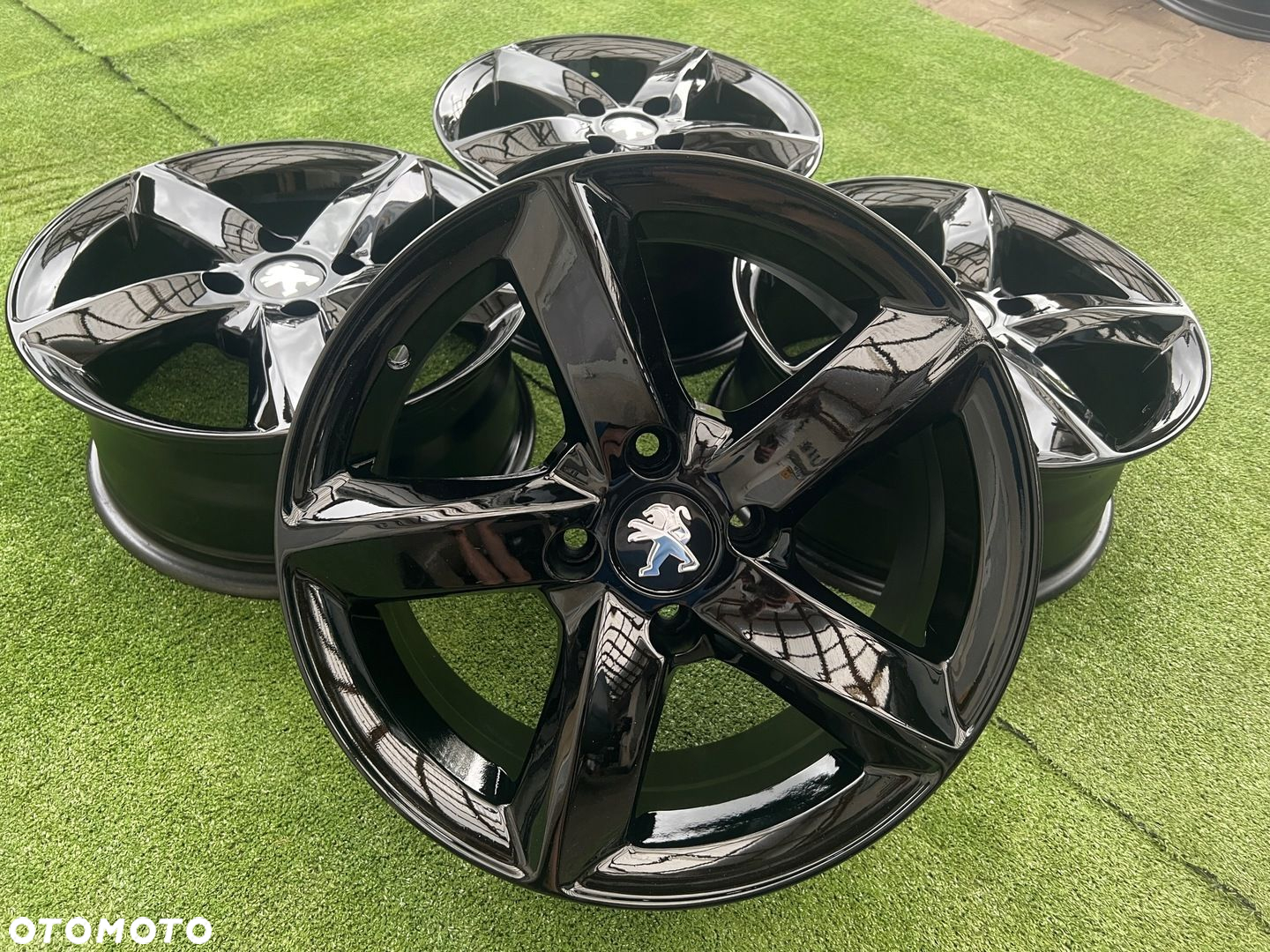 KOMPLET FELG FELGI ALU MEGA WHEELS PEUGEOT CITROEN DS 16 4X108 ET26 - 2