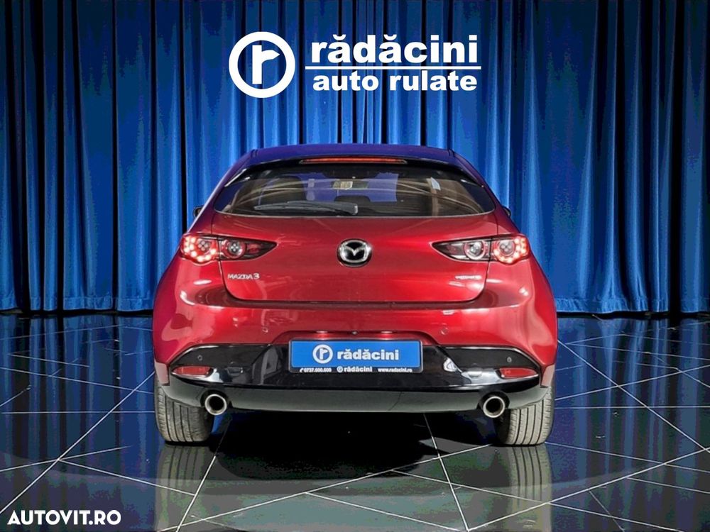 Mazda 3 - 8
