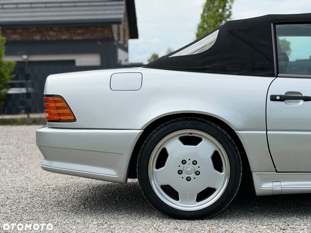 Mercedes-Benz SL - 18