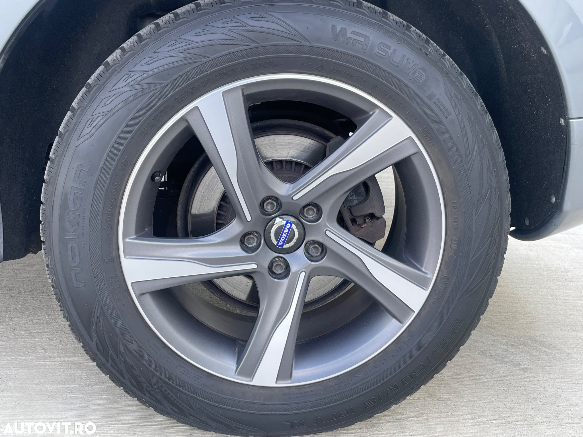 Volvo XC 60 D4 AWD R-Design - 38