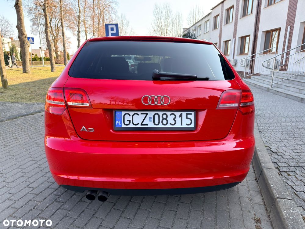 Audi A3 Sportback 1.8 TFSI S line Sportpaket Plus - 4