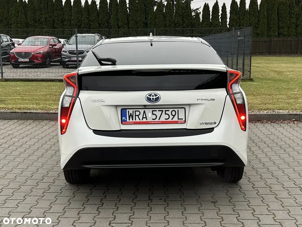 Toyota Prius Hybrid Comfort - 21