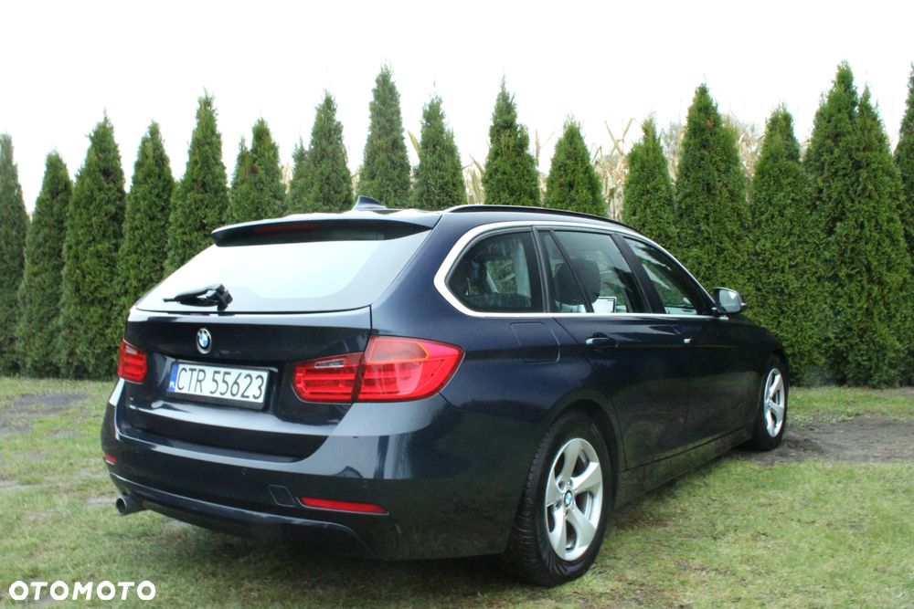 BMW Seria 3 320d DPF Touring Efficient Dynamics Edition - 2