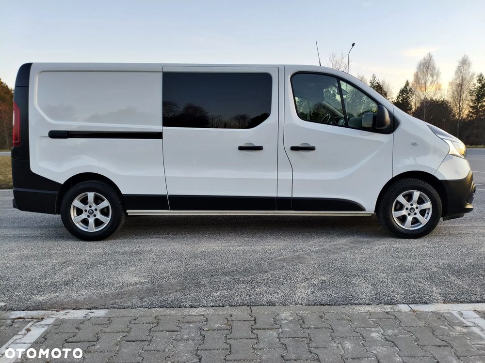 Renault Trafic 2.0 dCi - 21