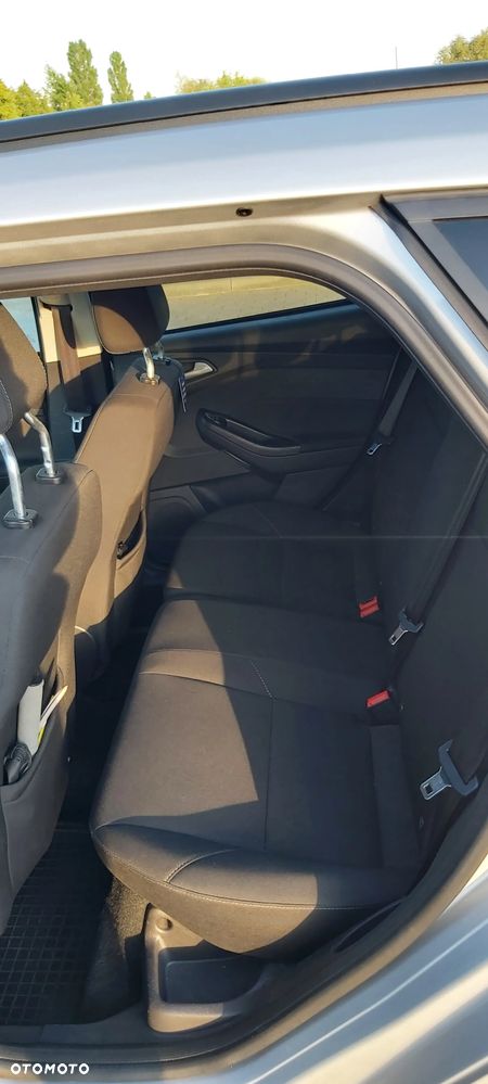 Ford Focus - 13