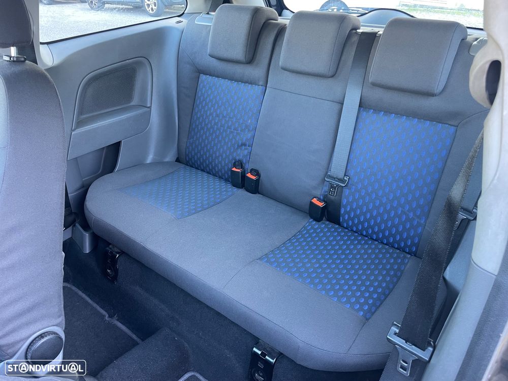 Ford Fiesta 1.25 Trend - 10