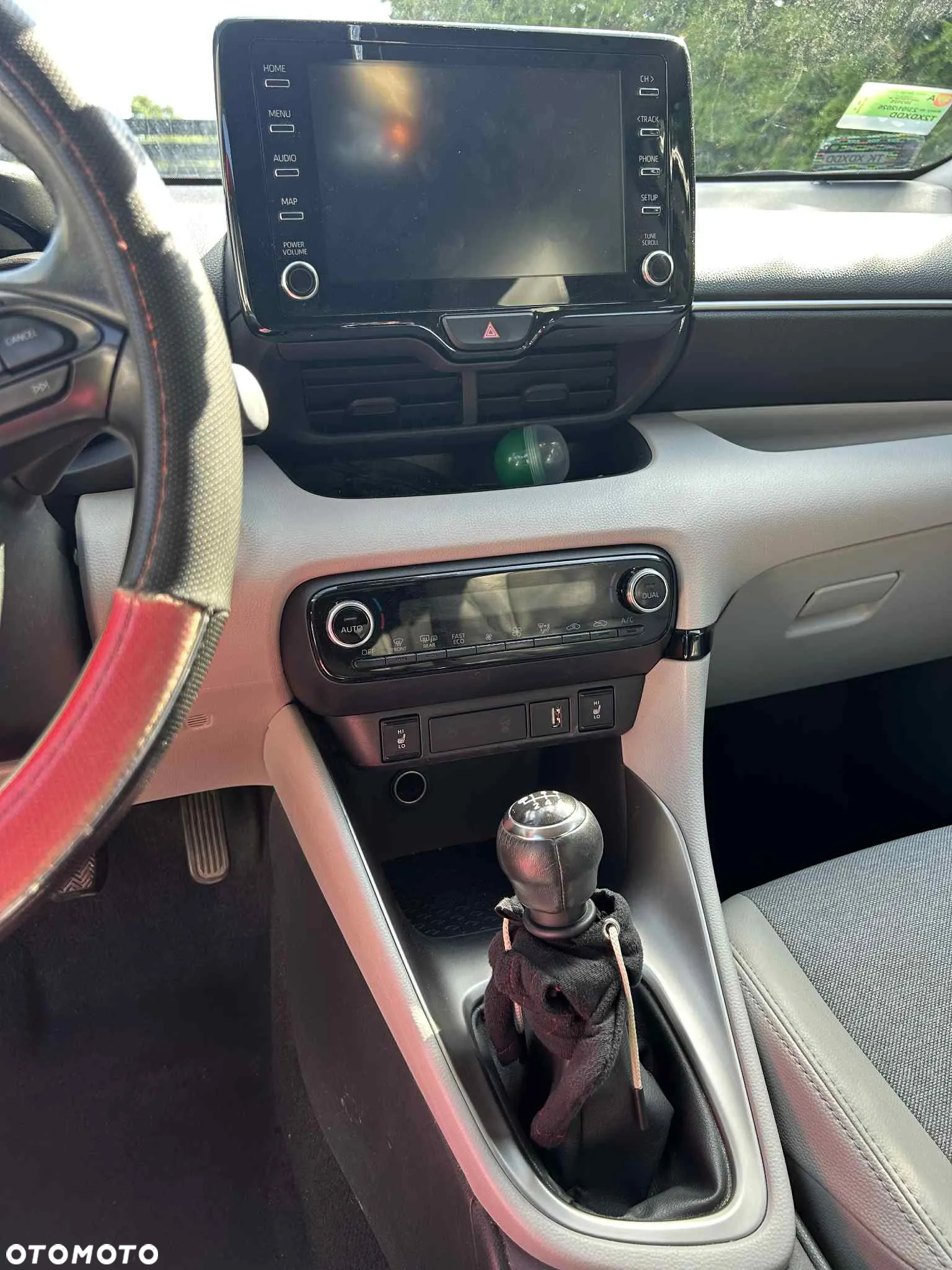 Toyota Yaris 1.5 Executive - 4