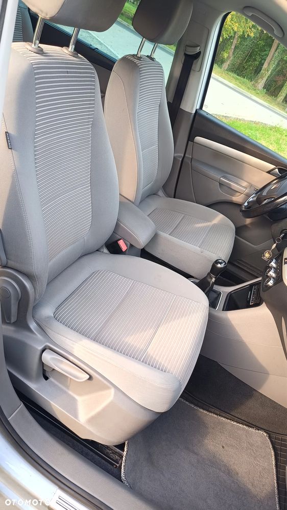 Seat Alhambra - 13