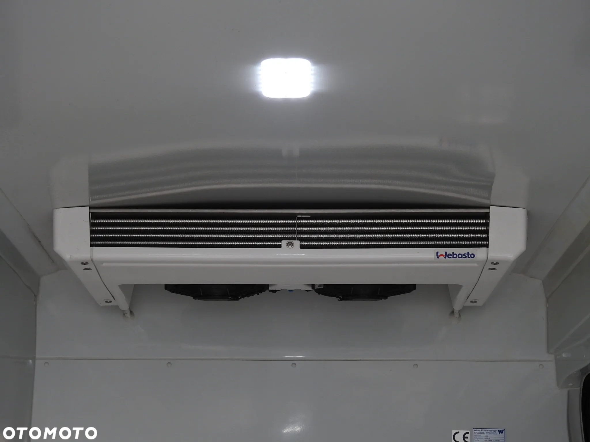 Ford TRANSIT FURGON CHŁODNIA 0*C FUNKCJA GRZANIA ZASILANIE 230V TEMPOMAT NAWIGACJA KLIMATYZACJA LEDY 130KM [ E41585 ] - 23