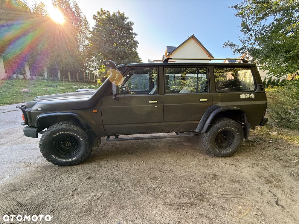 Nissan Patrol 1989 photo 3