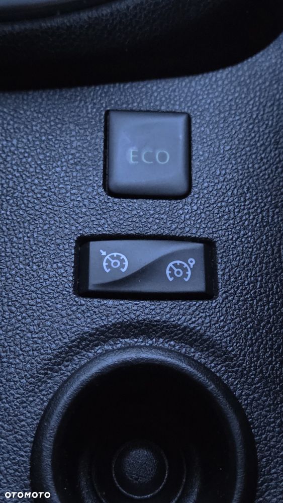 Renault Captur (ENERGY) TCe 90 LIMITED - 21