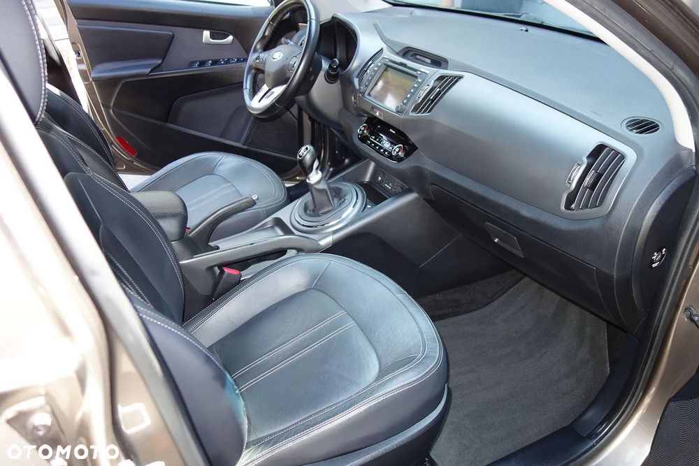 Kia Sportage 2.0 CRDI 184 4WD Spirit - 35