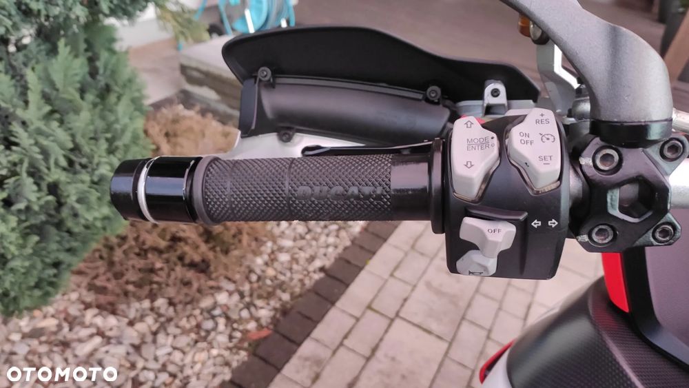 Ducati Multistrada - 13
