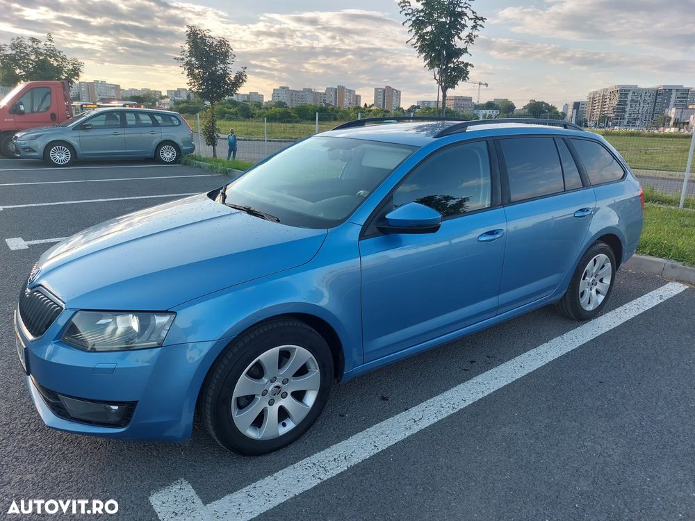 Skoda Octavia 1.6 TDI DSG Style - 26