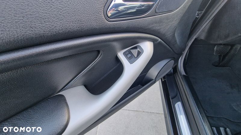 BMW Seria 3 - 26