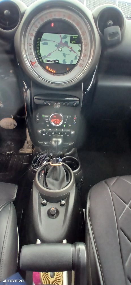 Mini Countryman Cooper D ALL4 AT - 12