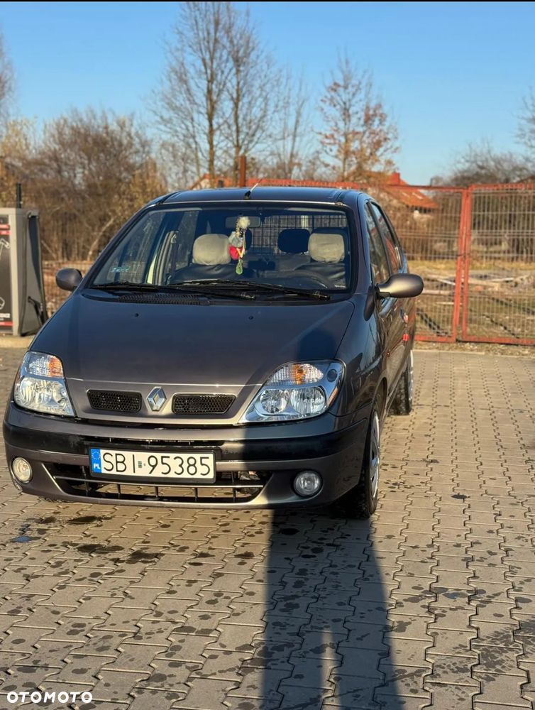 Renault Scenic 1.6 16V EVO 1 - 2