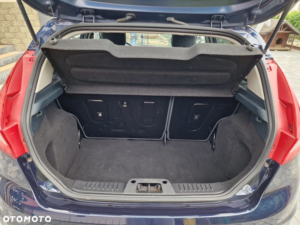 Ford Fiesta 1.25 Titanium EU5 - 21