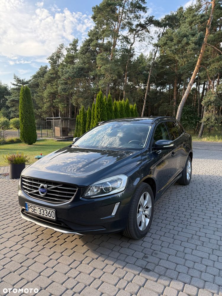 Volvo XC 60 D4 AWD Momentum - 1