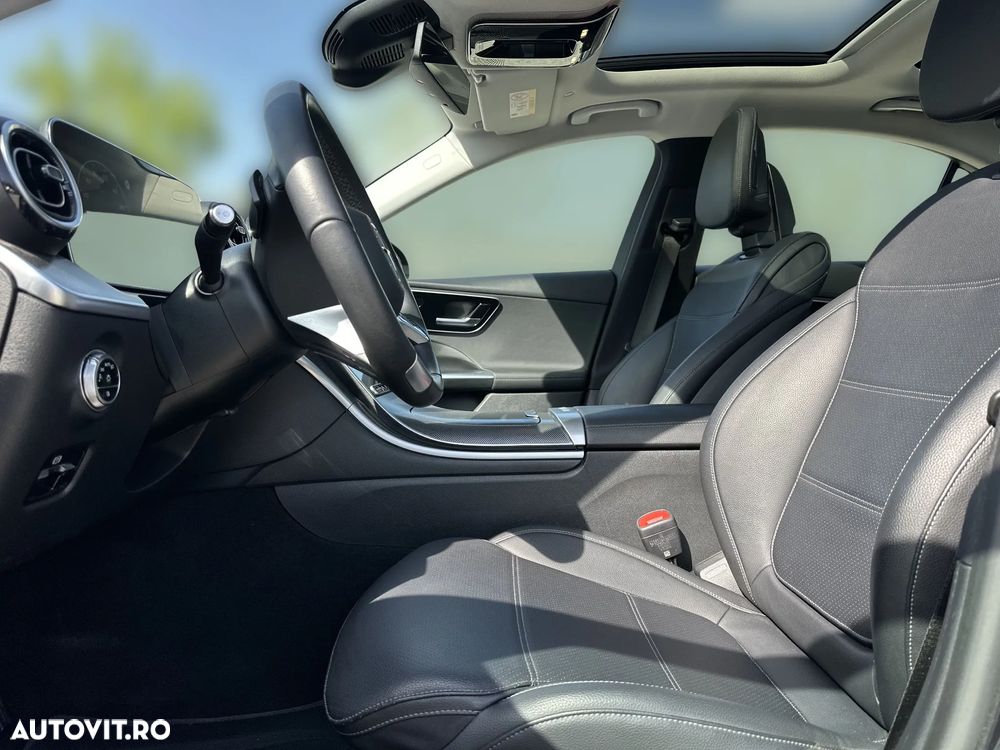 Mercedes-Benz C - 25