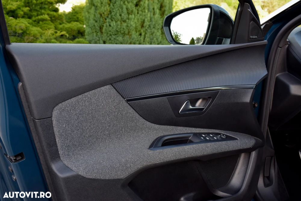 Peugeot 5008 PureTech 130 EAT8 Stop & Start Allure - 22