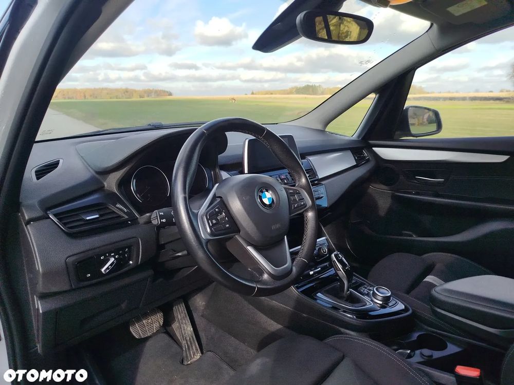 BMW Seria 2 218d Advantage - 7