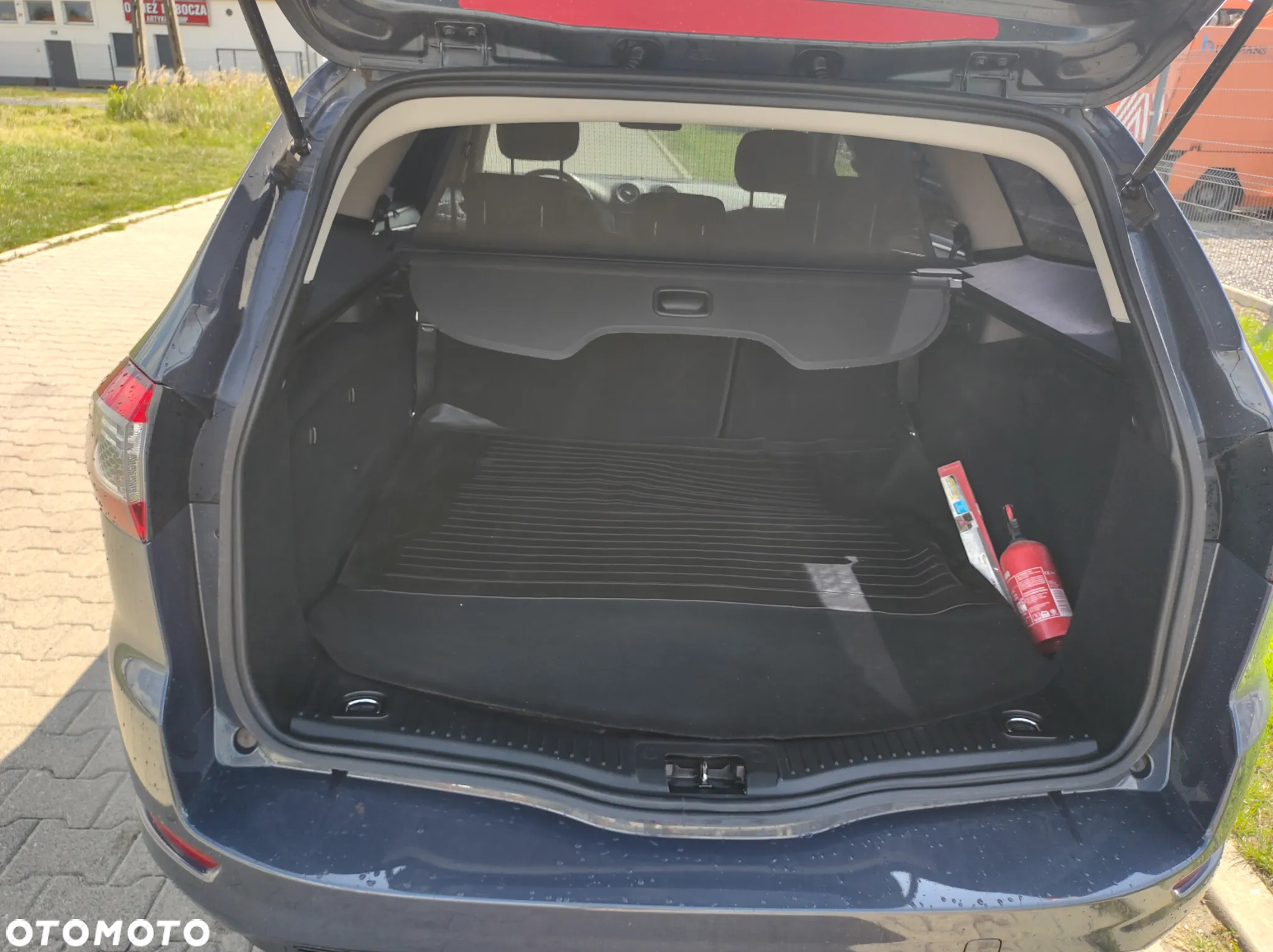 Ford Mondeo 1.6 TDCi Ambiente - 8