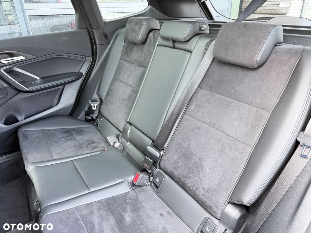 BMW X1 sDrive18i M Sport - 32
