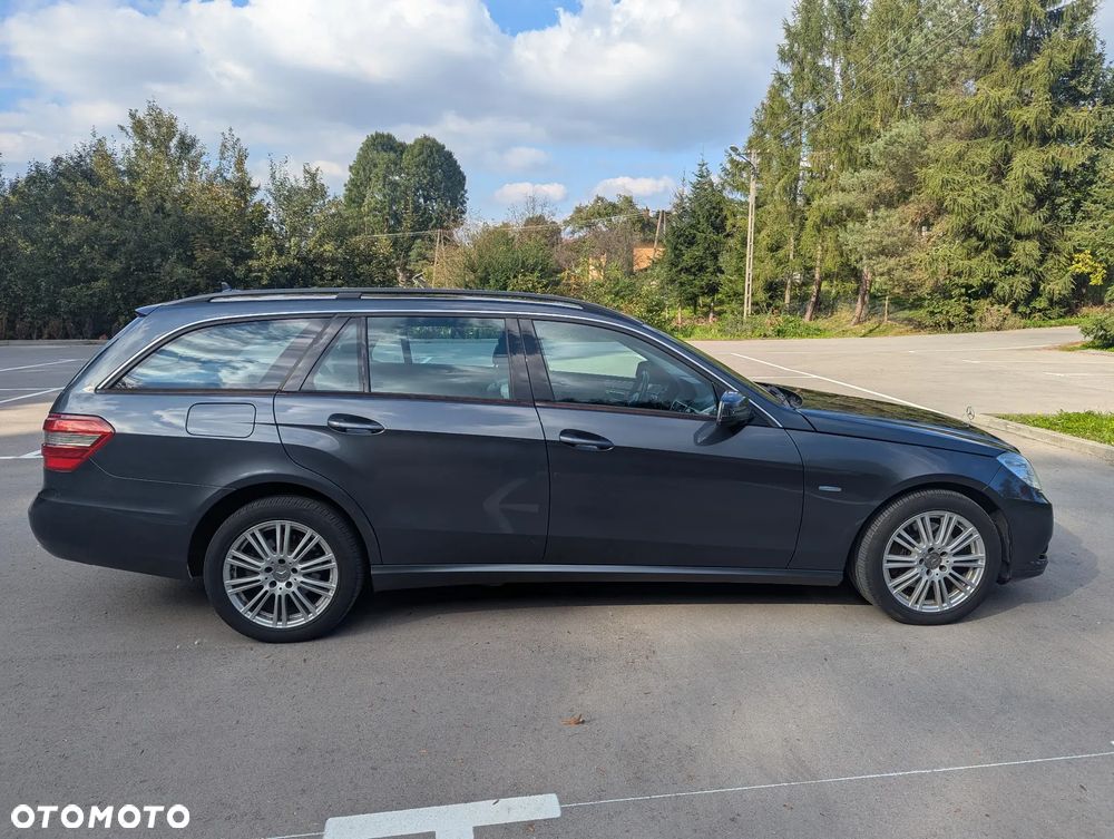 Mercedes-Benz Klasa E 350 CDI 4-Matic BlueEff - 2