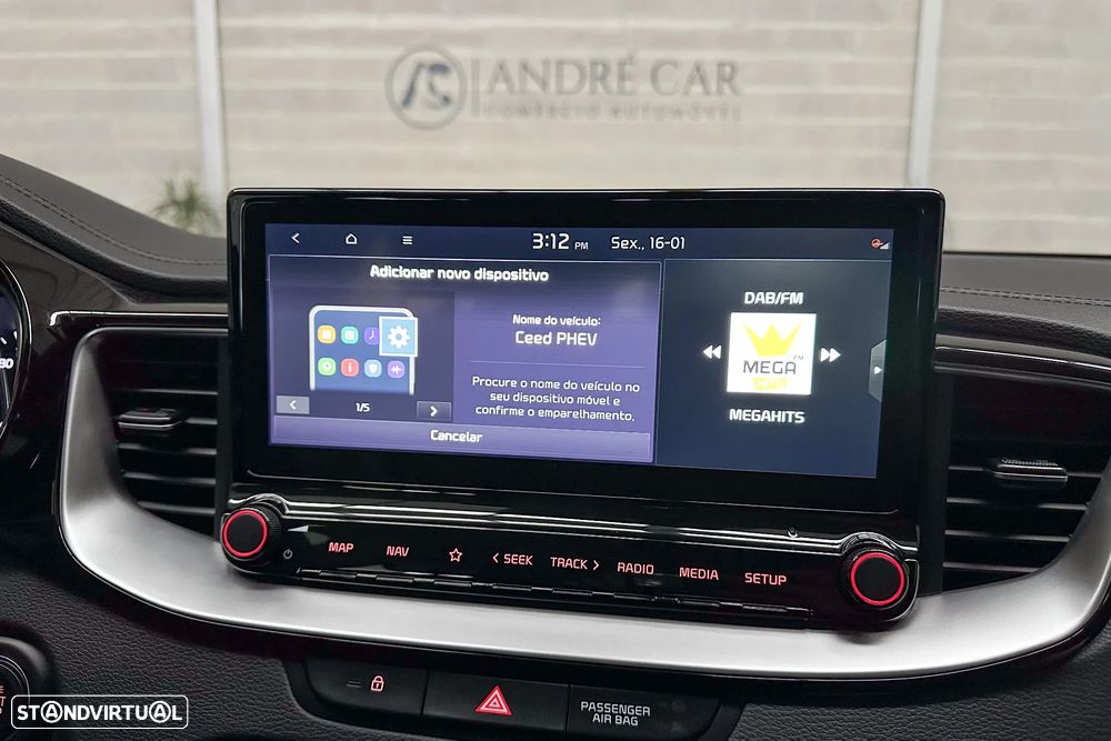 Kia XCeed 1.6 GDi PHEV Drive - 32