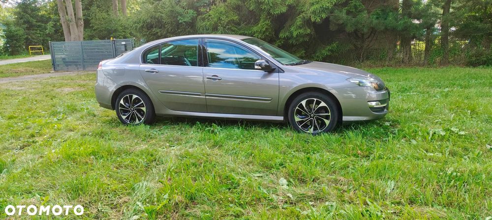 Renault Laguna dCi 150 FAP Start-Stop Bose Edition - 32