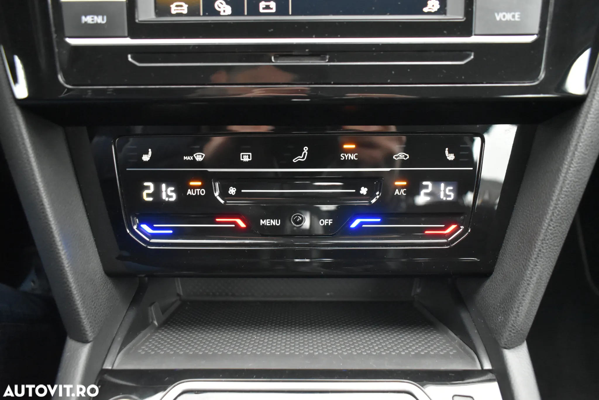 Volkswagen Passat 2.0 TDI DSG 4Motion Highline - 25