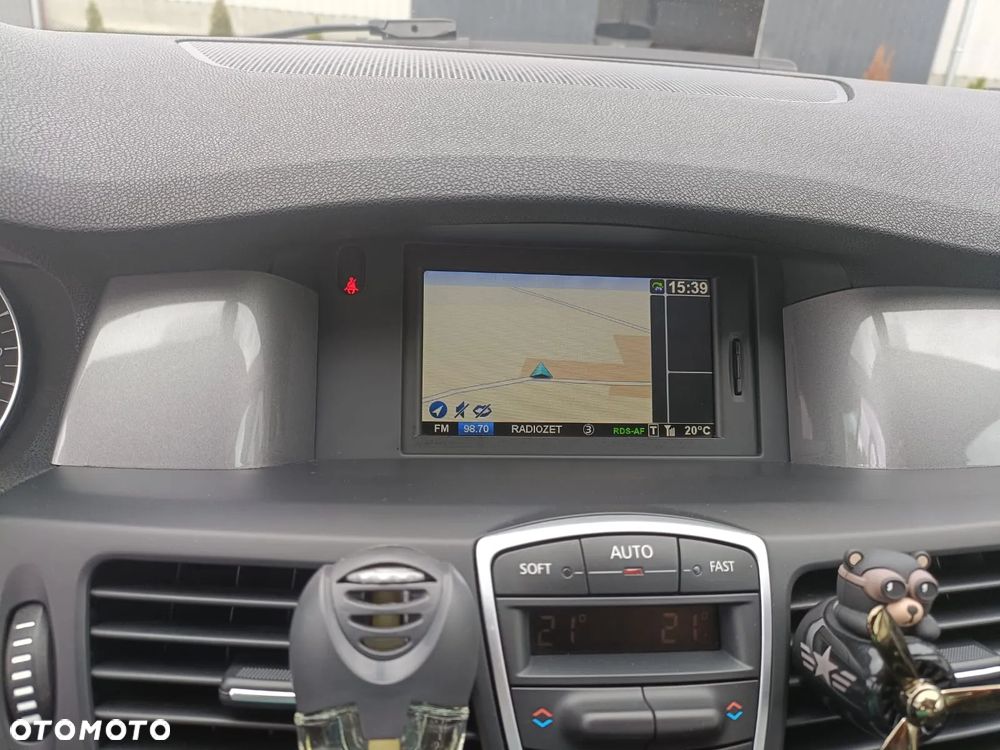 Renault Laguna 2.0 dCi Bose Edition - 5