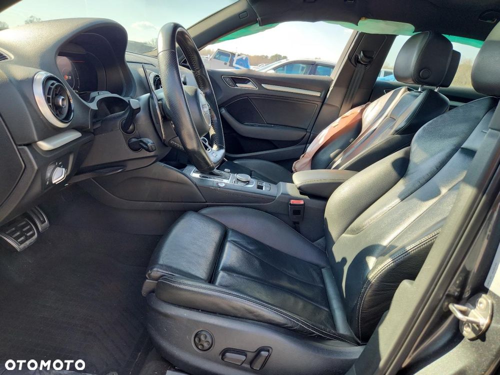 Audi S3 S tronic - 8