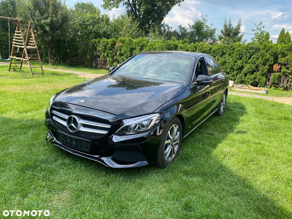 Mercedes-Benz Klasa C 300 9G-TRONIC - 10