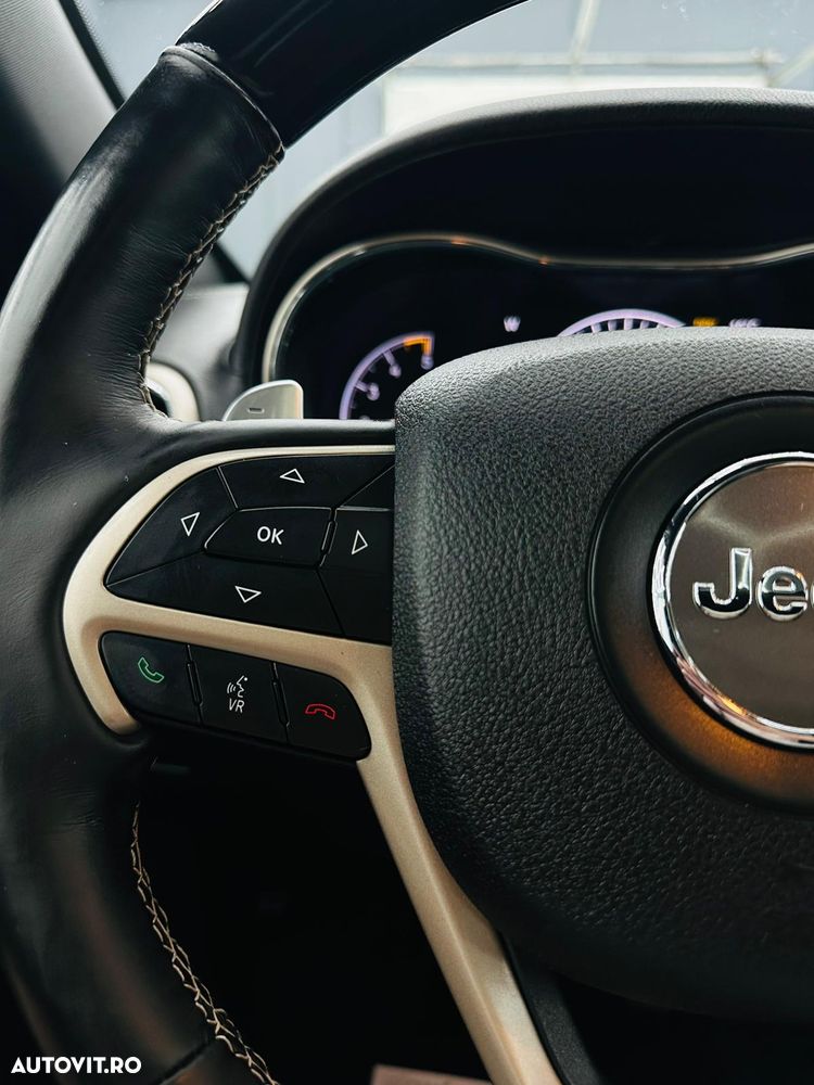 Jeep Grand Cherokee 3.0 V6 Multijet 4WD Automatik Laredo - 39