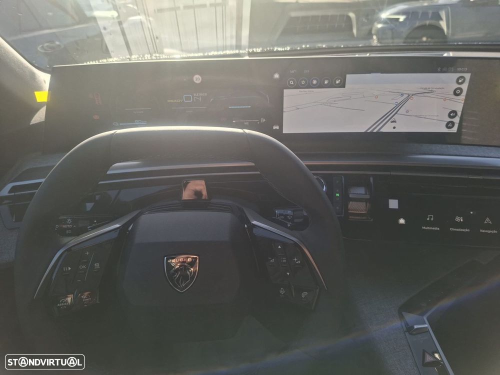 Peugeot 5008 1.6 Plug-in Hybrid Allure e-DCS7 - 9