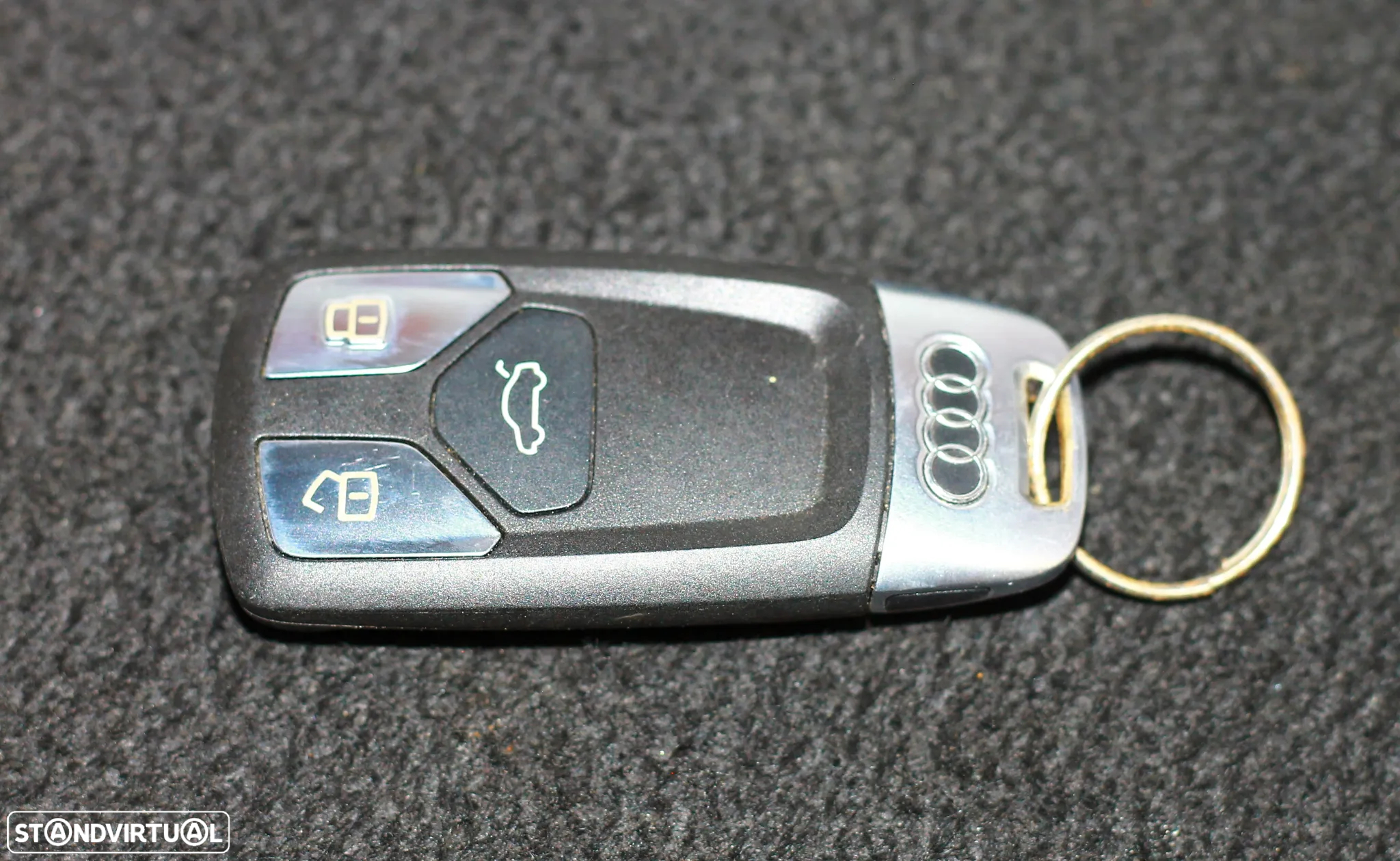 CONJUNTO AUDI A4 8W - 28