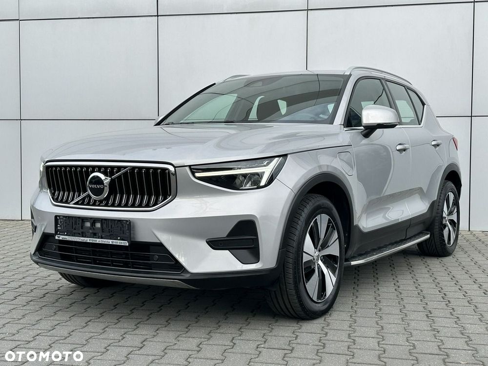 Volvo XC 40 T4 Plug-In Hybrid Core - 2