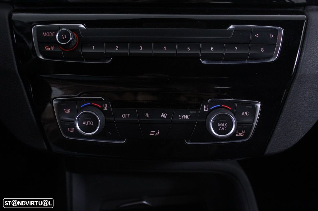 BMW X1 25 e xDrive - 28