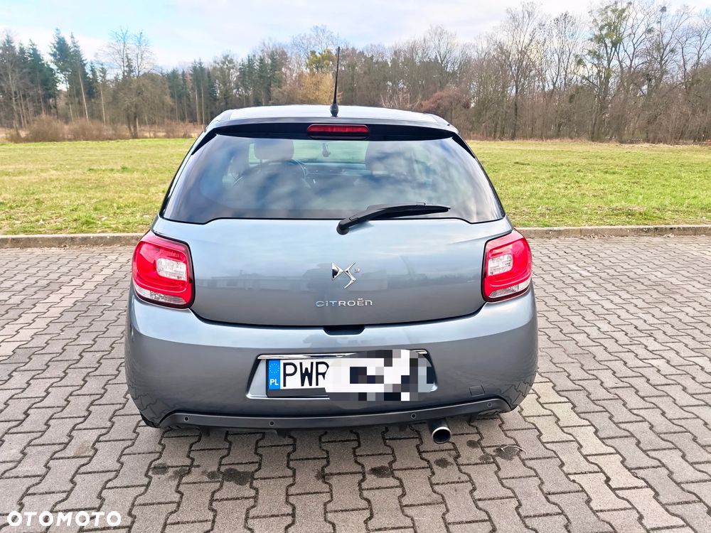 Citroën DS3 HDi 90 FAP SoChic - 12