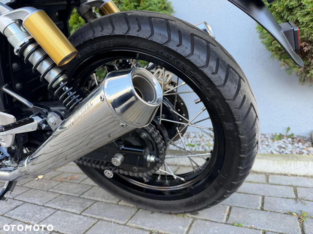 Royal Enfield Continental - 37