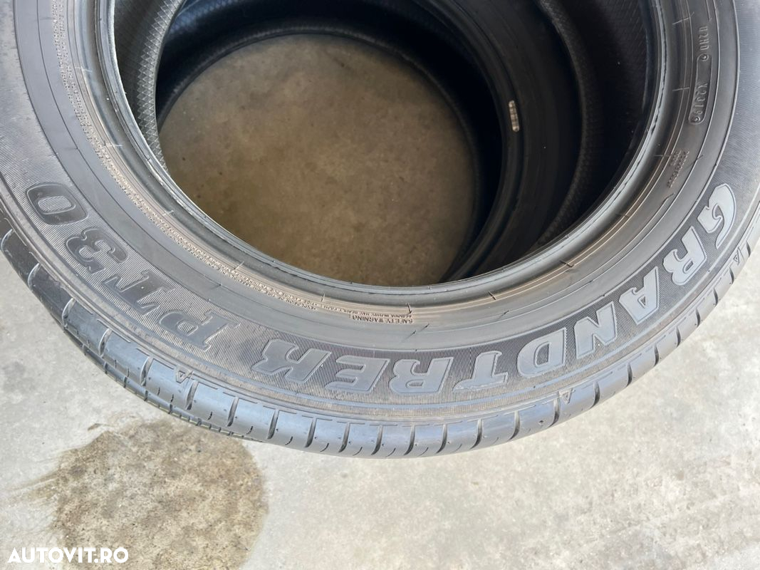 vând 4 anvelope 225/60/18 Dunlop de vară ca noi - 7