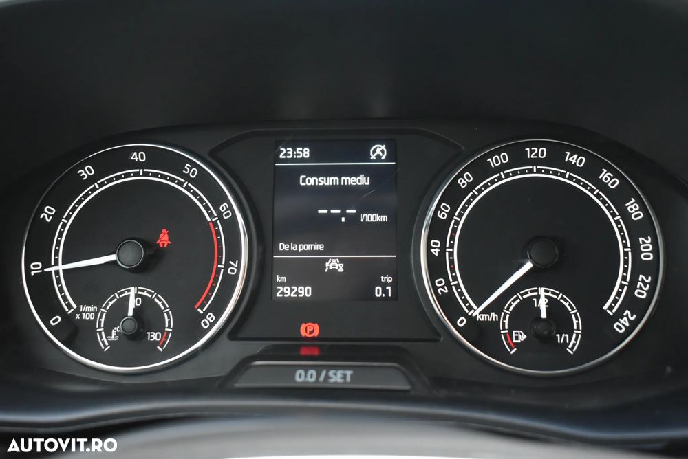 Skoda Fabia 1.0 TSI Ambition - 6
