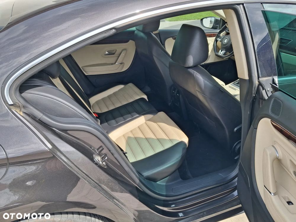 Volkswagen Passat CC 2.0 TDI - 14