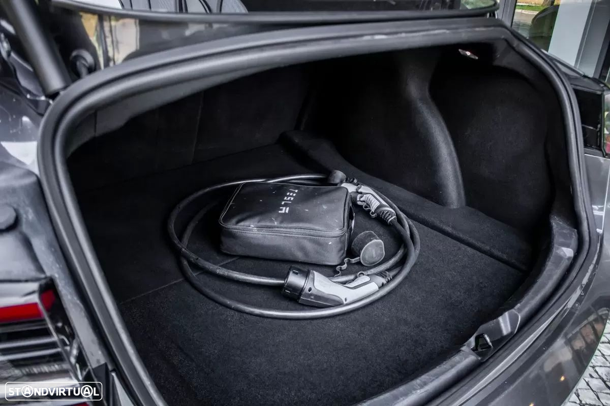 Tesla Model 3 Performance Dual Motor AWD - 21