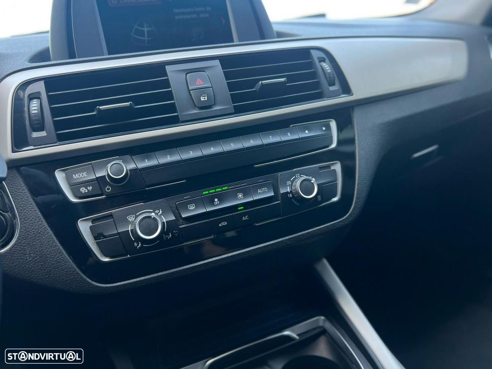 BMW 116 d Line Urban - 10